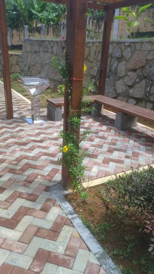 Ogumka, Self Catering , Beoliere, Mahe Ξενοδοχείο Victoria Εξωτερικό φωτογραφία
