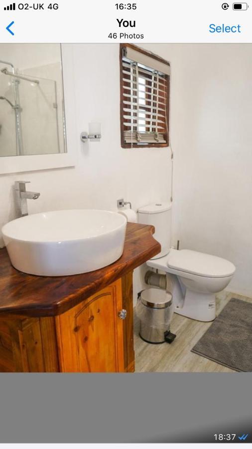 Ogumka, Self Catering , Beoliere, Mahe Ξενοδοχείο Victoria Εξωτερικό φωτογραφία